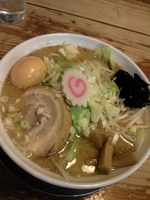「味噌ラーメン（大盛）850円+煮玉子100円」@ラーメン 虹ノ麺 小山店の写真