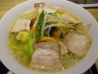 「野菜たっぷりしょうがラーメン」@喜多方ラーメン 坂内 石川町店の写真