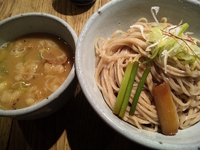 「もつつけめん2玉（880円）+トッピングもつ（180円）」@和醸良麺 すがりの写真