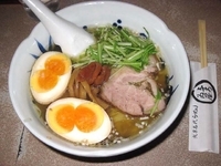 「梅しおらーめん700円+味玉100円」@与ろゐ屋の写真