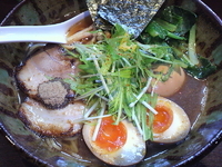 「【限定】煮干し醤油らーめん+味玉」@らーめん しおの風 INさいたまの写真