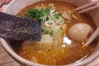 「RED 味玉」@麺の極 はなみちの写真