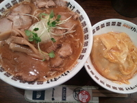 「肉そば味噌+エッグライス」@New Old Style 肉そばけいすけの写真