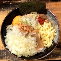 「まぜそば+刻み玉ねぎ」@狼煙 〜NOROSHI〜の写真