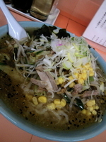 「しおラーメン（大盛）800円」@とんぼの写真