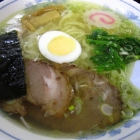 「塩ラーメン650円」@手打ちラーメン 英の写真