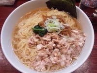 「自然洞ラーメン（白）￥500+ダブル盛り￥100+乱切りチャーシ」@自然洞 麺舗の写真