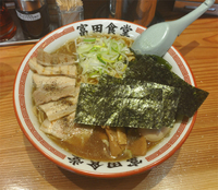 「特製中華そば ￥900」@松戸中華そば 富田食堂の写真