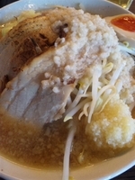 「安曇野二郎（850円） 油・ニンニク増し」@こぶたのさんぽの写真