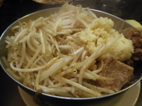 「年末限定ver.の川口、特盛、野菜エベレスト」@自家製麺 キリンジの写真