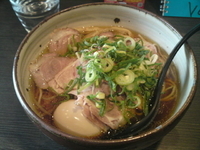 「肉まきそば（醤油）」@肉そば総本店 麺屋宗の写真