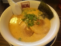 「豚骨ラーメン580円」@風風ラーメン 黒崎店の写真
