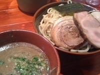 「鶏魚介煮干つけそば（300g,味玉選択） 800円+チャーシュー」@喜元門 つくば東光台店の写真