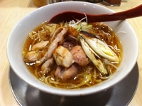 「東京しゃもの柏そば （2011/1/3限定）」@麺や 七彩の写真