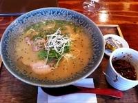 「鳥白濁らーめん」@椀食卓 さなかの写真