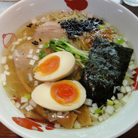 「塩そば 650円 + 半熟煮玉子 100円」@支那そば 正月屋の写真