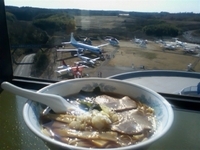 「しょうゆラーメン  600円」@展望レストラン バルーンの写真