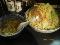 「もりそば￥680 特盛600g￥100」@雷神麺屋の写真