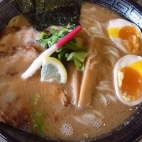 「龍如らーめん 大盛り」@龍が如しの写真