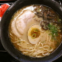 「熊本ラーメン 600円」@北熊本SA 上り線 スナックコーナー ロイヤル北熊本上り店の写真