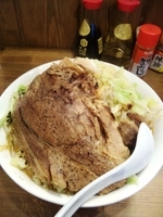 「ラーメン+味変更冬味噌+豚リブ テキサス 650+100+250」@ラーメンアキラの写真