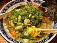 「塩ラーメン 650円+ネギ100円=750円」@井田商店の写真