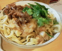 「らーめん（白、ニンニク少し）」@ラーメン富士丸 明治通り都電梶原店の写真