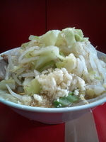 「小ブタ（ニンニク・ヤサイ）」@ラーメン二郎 三田本店の写真