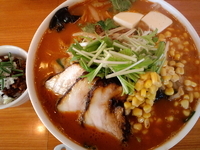 「野菜たっぷり味噌らーめん（そぼろご飯付き）全部で1480円」@天空記の写真