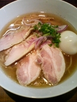 「煮干塩全部乗せ」@町田汁場 しおらーめん 進化の写真