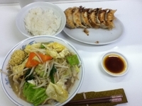 「タンギョウライス 生姜 【950円】」@トナリの写真