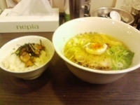 「香味徳ラーメン+ミニチャーシュー丼」@牛骨ラーメン 香味徳の写真