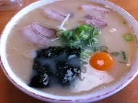 「中華そば 玉子入」@岡本中華 小松島本店の写真