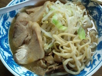 「小ラーメン(ニンニク)」@らーめん 二猿の写真