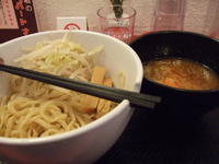 「ツケメンホワイト（中盛り太麺）」@ツケメンヤ NB59の写真