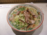 「ラーメン（チャーシュー入り）」@ラーメン専門 こむらさき 天文館本店の写真