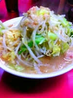 「ラーメン全マシ」@ラーメン二郎 大宮店の写真