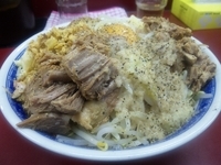 「汁なし+ほぐし豚(全マシ)￥880」@らーめん豚喜 川口店の写真