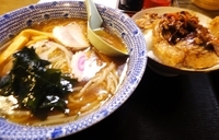 「Bセット（ラーメン+ショウガ焼丼）【900円】」@中華料理 狸小路の写真