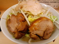 「ラーメン 700円（ニンニク少し、脂少し）」@自家製ラーメン 大者の写真