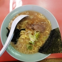 「ラーメン（こってり・麺かため）」@ラーメンショップ吉間家の写真