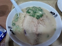 「とんこつらーめん 650円」@博多長浜ラーメン風び イオンモールむさし村山店の写真