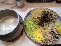 「奄美鶏麺風つけ麺200g（880円）+替え飯（100円）」@麺屋たけざわの写真
