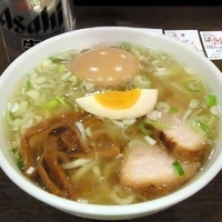 「田中そば店 塩中華そば ハーフサイズ」@新!東京らーめんチャンピオンの写真