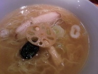 「支那そば（しお）」@支那そば 一本気の写真