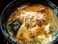 「海老ワンタン麺￥800」@紺のれん 樋の口店の写真