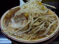 「ラーメン （ヤサイニンニクマシ）」@らぁめん 元気の源の写真