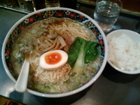 「醤油ラーメン大盛」@らーめん 松富の写真