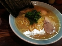 「ラーメン 味玉」@ラーメンたかし屋の写真