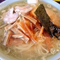 「塩ラーメン大盛 600円（14:00迄のサービス 通常800円）」@吉兆 瀬谷店の写真